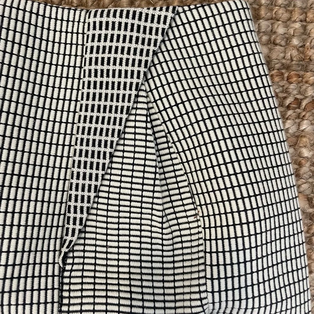 O’2nd wool skirt - Picture 4 of 5